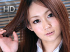 優木モナ